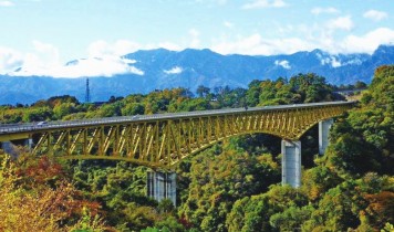 星野リゾートリゾナーレ八ヶ岳と爽やか八ヶ岳高原散策・ピオーネ狩り