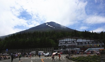 山頂の山小舎泊【富士宮ルート】NEW!<br>上級者向けフリー富士登山