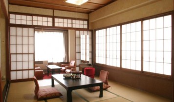 ホテル白岩(熱海発着/4~6月)