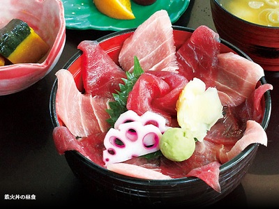 21秋 食の神奈川 三浦の鉄火丼と横須賀２大グルメ はとバス日帰りツアー 格安 激安のスキーツアー スノボツアーならフジメイトトラベル