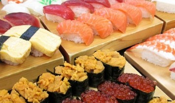 2025!いちご狩り&【高級ネタ食べ放題&海鮮詰め放題 】(HT)