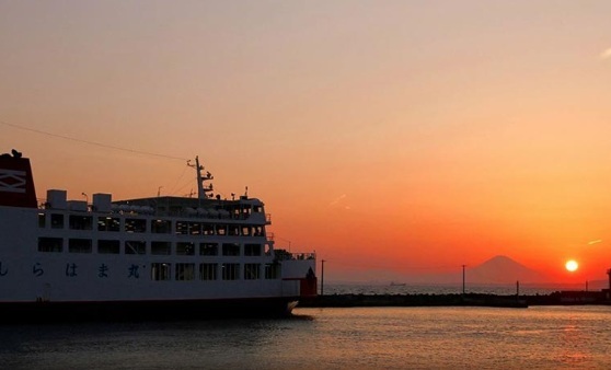 東京湾フェリー